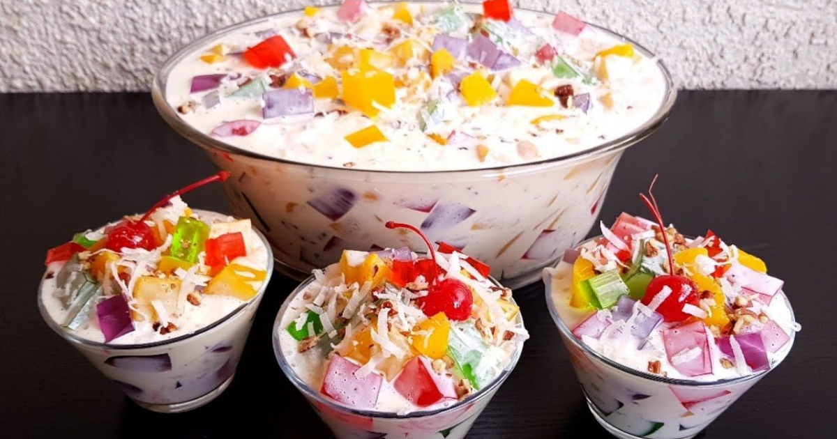 Receita de Salada de Frutas Natalina