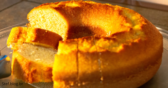 Bolo de fubá cremoso