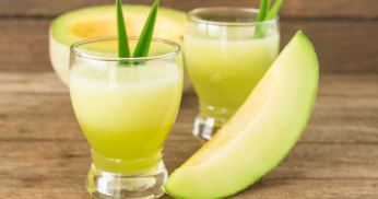 Suco Detox de melão e limão