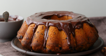 Bolo de Cenoura com Cobertura de Chocolate