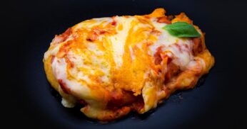 Parmegiana de Frango de Panela Fácil: Aprenda a requintar suas receitas para um jantar elegante