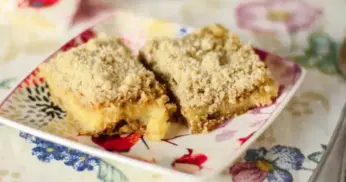 Cuca Cremosa de 3 Camadas