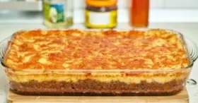 Escondidinho de Carne Moída na Travessa