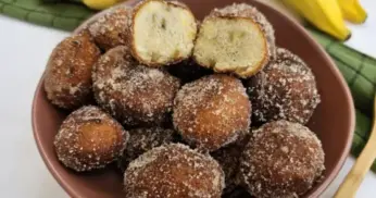 Bolinho de Banana Frito