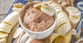 Bolo de Caneca de Banana