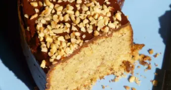 Receita de Bolo de Mel com Gengibre e Nozes