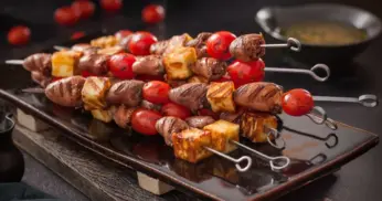 Espetinho de Coração de Frango Para o Reveillon