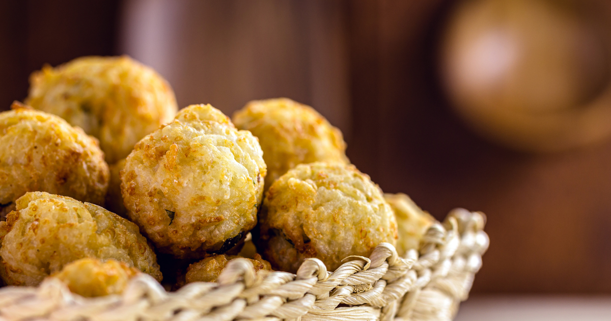 bolinhos de batata recheada