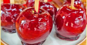 Aprenda a Fazer Maça do Amor Para Sua Festa Junina