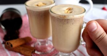 Chá de Amendoim com Canela