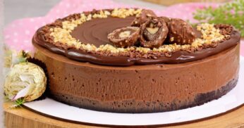 Descubra Como Fazer Uma Torta Mousse de Ferrero Rocher Deliciosa