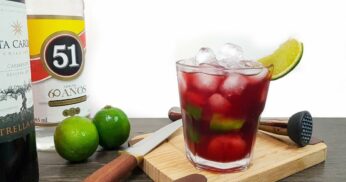 Aprenda Como Fazer Caipirinha de Vinho