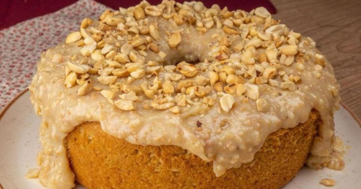 Bolo de Amendoim Vegano