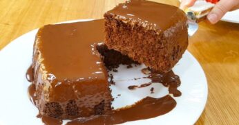 Bolo de Chocolate Low Carb Pronto em 5 Minutos