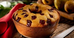 Bolo de Fubá com Goiabada
