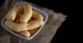 Chipa Paraguaia: Tradição com um Toque de Biscoito de Polvilho