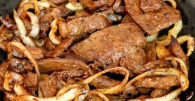 Como Fazer Bife de Fígado Acebolado