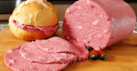 Mortadela Caseira para Você Arrasar na Cozinha e Ter os Melhores Lanches e Refeições