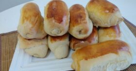 Pão Caseiro Fofinho e Simples: Acompanhamento Perfeito para o Café da Manhã