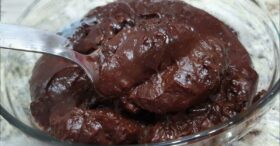 Recheio de Chocolate Famoso: 2 Ingredientes Que Fazem Toda a Diferença – Veja a Receita!