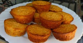 Deliciosos Bolinhos de Banana: Sem Trigo e Sem Leite – O Lanche Perfeito que Substitui o Pão!