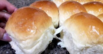 Pão Caseiro Perfeito: A Receita Simples para um Pão de Leite Fofinho e Irresistível!