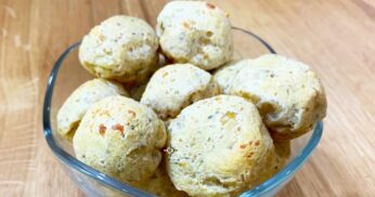 Pão de Queijo Fit e Gostoso: Menos Calorias, Mais Sabor!