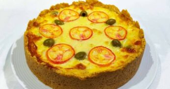 Quiche de Frango: Um Saboroso Jantar Bem Fácil de Fazer!