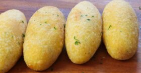 Bolinho de Aipim Perfeito: Sequinho por Fora e Cremoso por Dentro