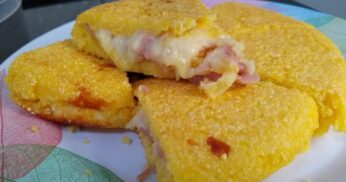 Cuscuz de Frigideira: Receita Rápida e Saborosa para Substituir o Pão em 5 Minutos!