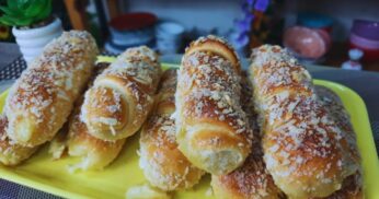 Pãozinhos Recheados com Queijo