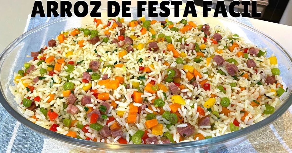 Arroz Colorido de Natal Fácil e Delicioso