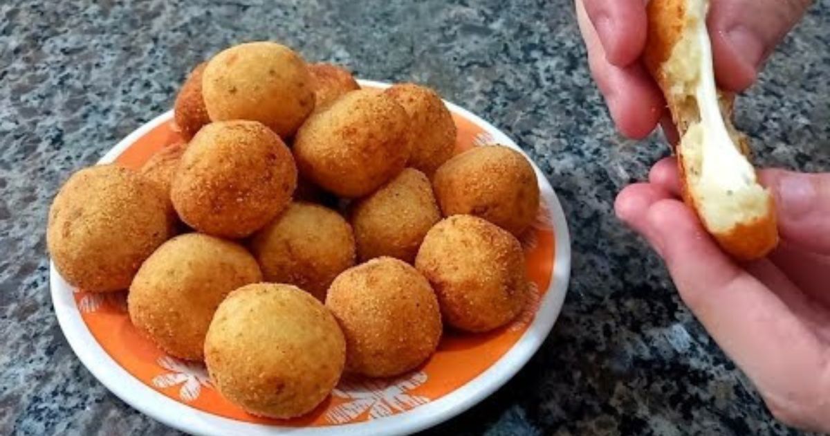 Bolinho de Batata Recheado Fácil e Crocante