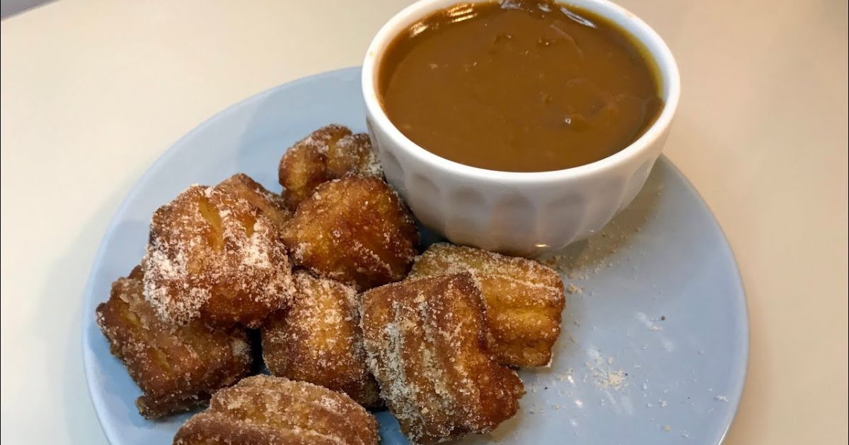 Churros com Recheio de Doce de Leite e Café