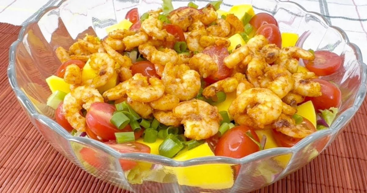 Salada de Camarão Low Carb com Molho de Mostarda