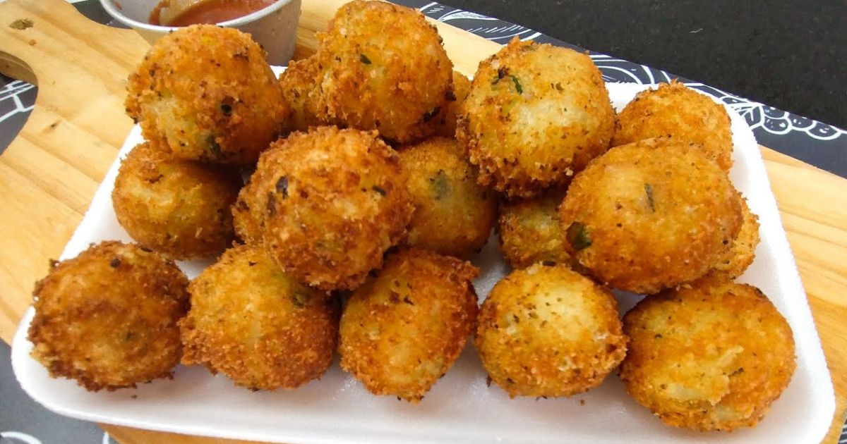 Bolinho de Mandioca Fácil e Crocante