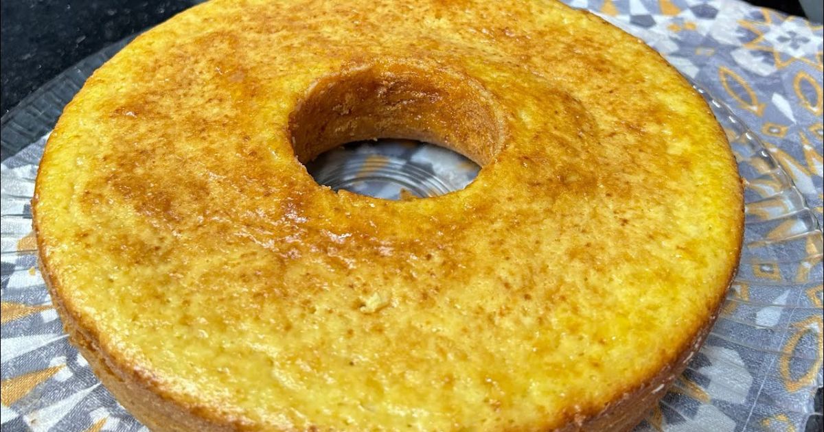 Bolo de Laranja Feito Com a Própria Fruta