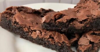 Brownie de Achocolatado Fácil com 5 Ingredientes