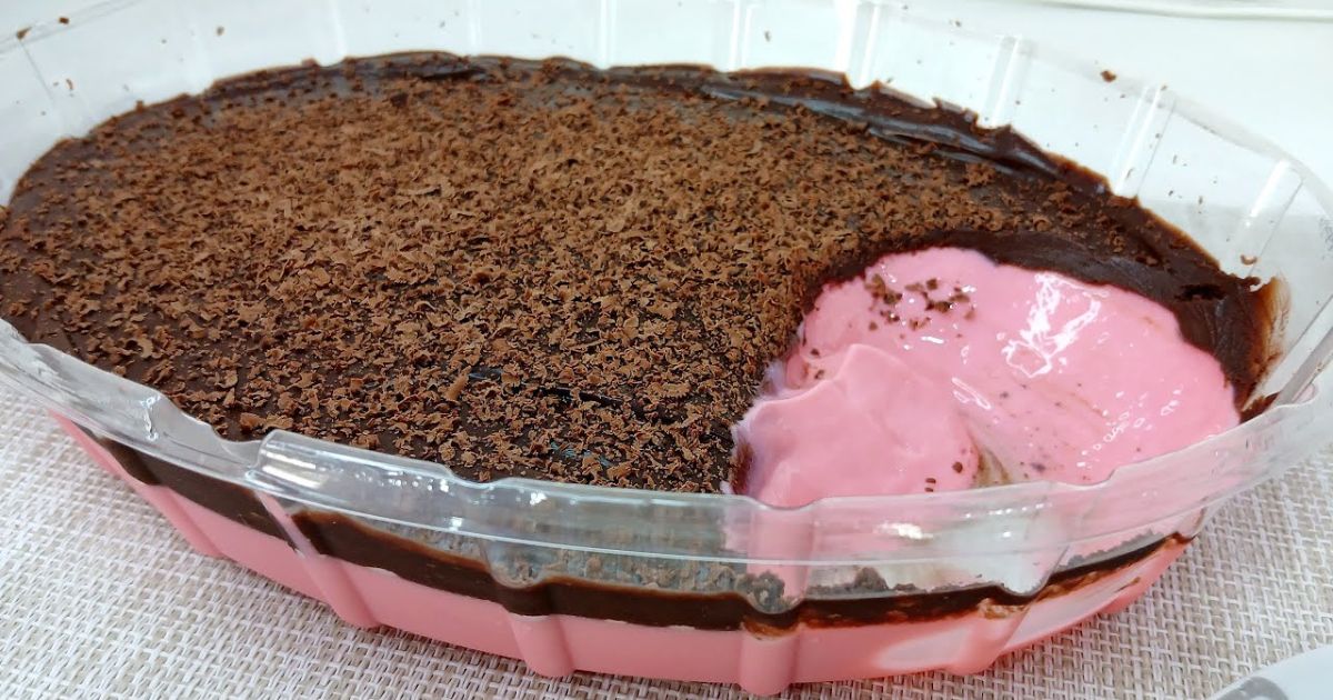 Mousse de Morango com Ganache