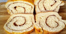 Pão Caseiro Fofinho com Iogurte Natural