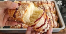 Pão Farofa da Bahia Com Goiabada