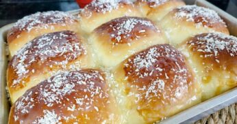 Pãozinho de Coco de Padaria Fofinho e Macio